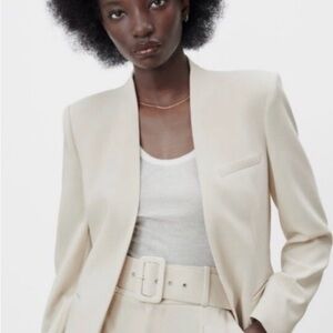 Zara Inverted Lapel Ecru Blazer